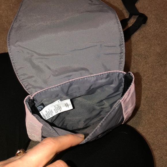 North face bag - Picture 5 of 6